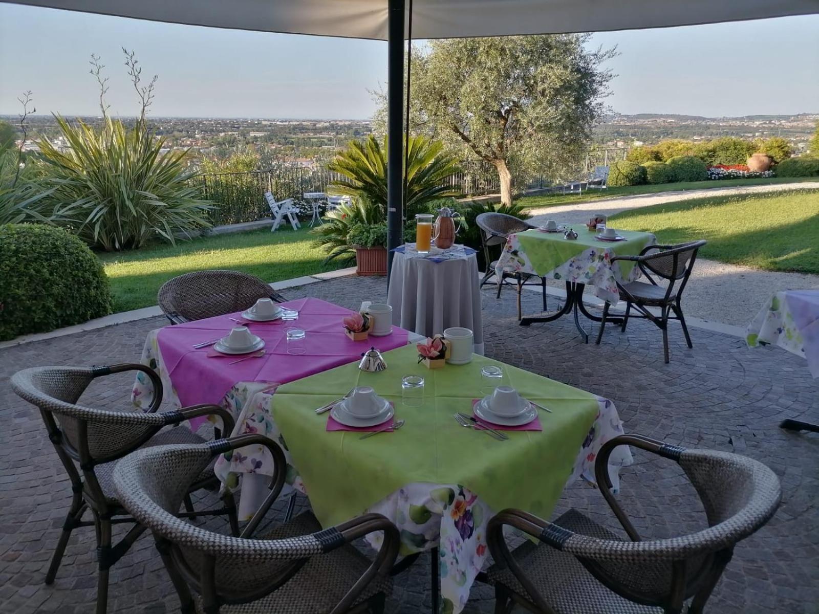 Villa Archi B&B San Pietro in Cariano Eksteriør billede